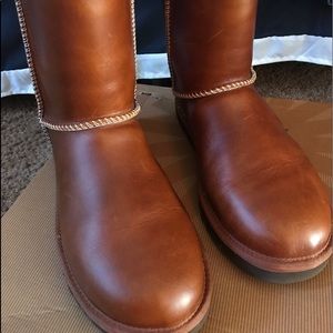 Ugg boots leather